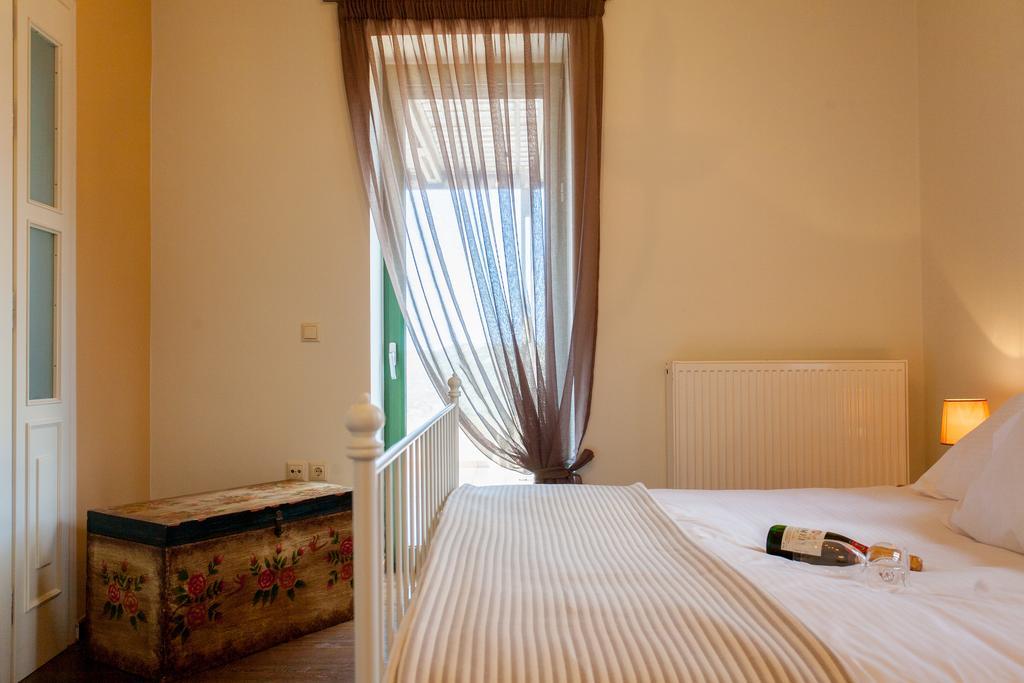 Augusta Country House Deres Bagian luar foto